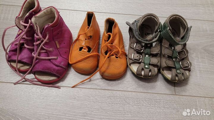 Босоножки детские 18-19р отдам