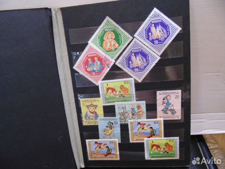 Альбом с марками Монголия 8