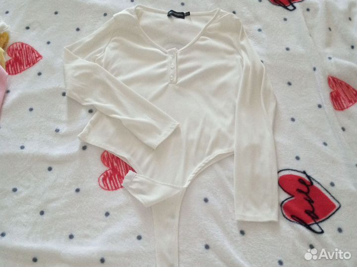 Вещи женские, купальники 44-48