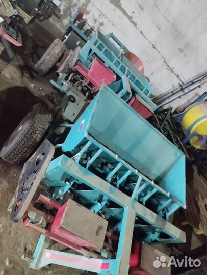 Сеялка Техчеснок ЧСН-4УН, 2022