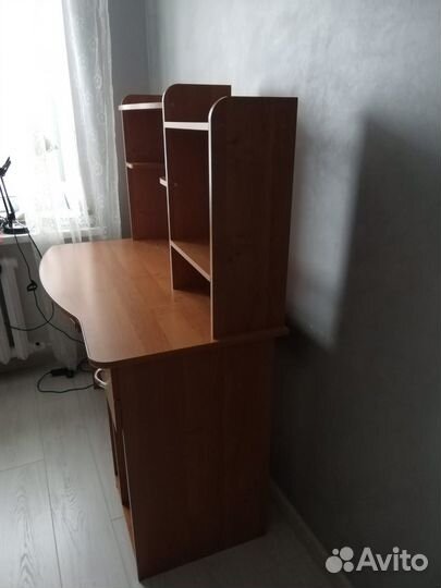 Стол комьютерный