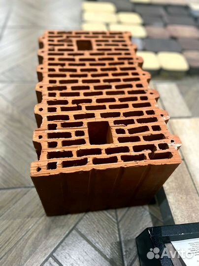 Теплый блок керамика поризованный Сталинградский 380