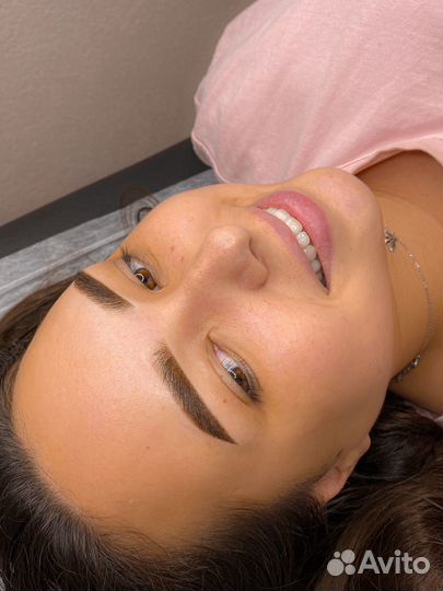 Перманентный макияж бровей, губ, межресничка