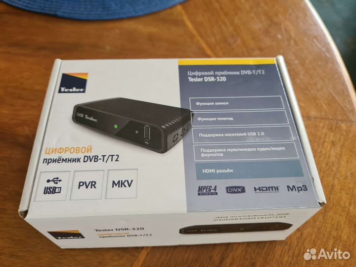 Цифровой приёмник DVB-T/T2 Tesler DSR-320