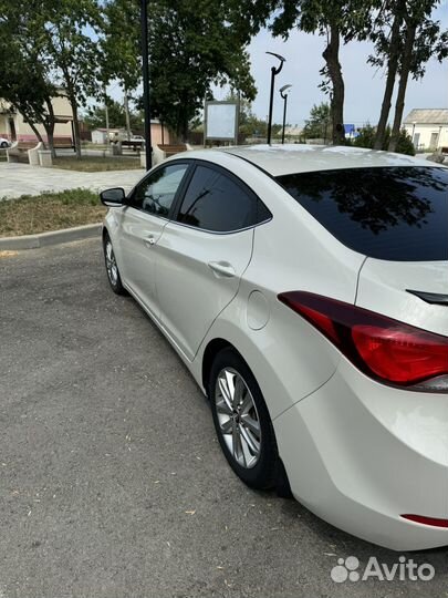 Hyundai Elantra 1.6 AT, 2015, 155 000 км