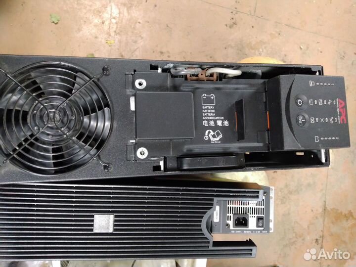 Ибп APC Smart-UPS 3000XLI