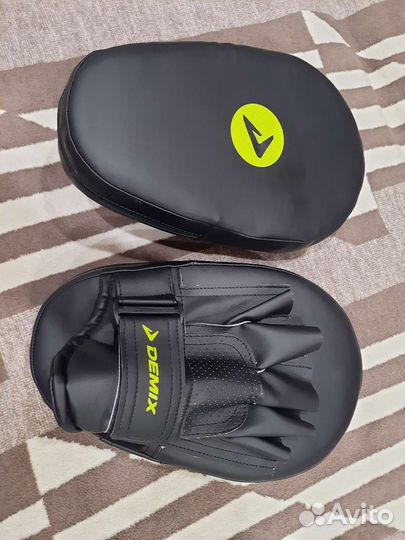 Боксерские лапы