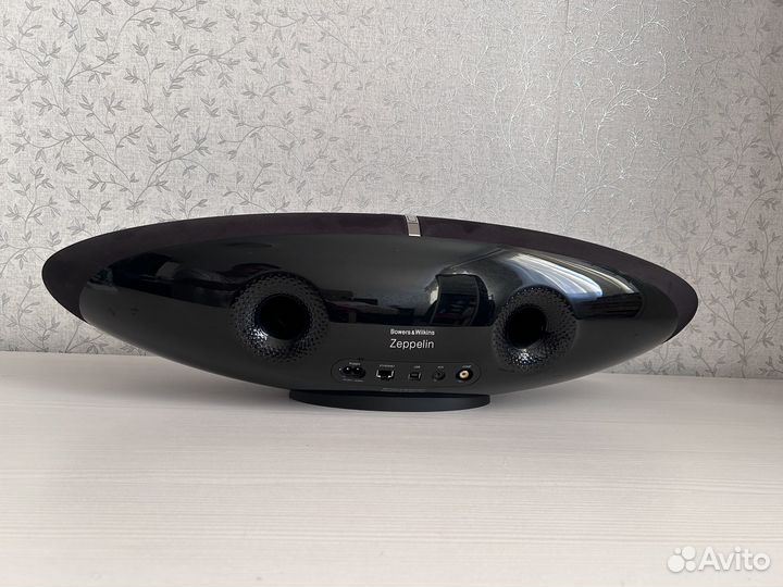 Bowers wilkins zeppelin air