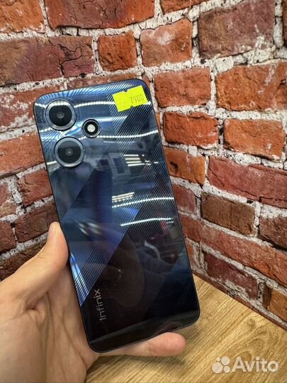 Infinix Hot 30 Play, 8/128 ГБ