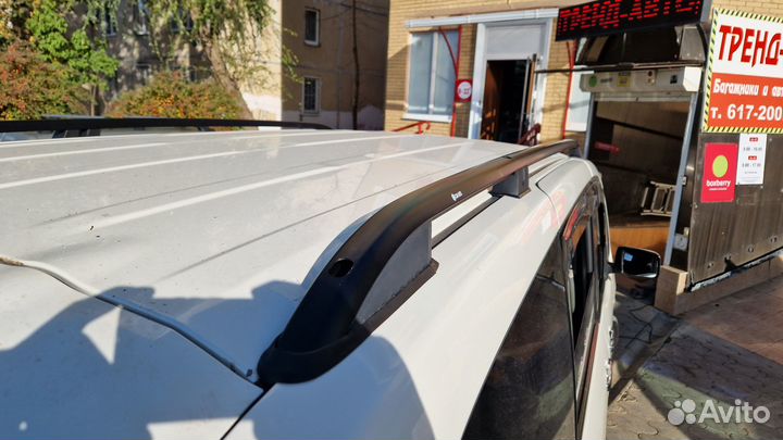 Продольные рейлинги на крышу Nissan Serena 26, 27