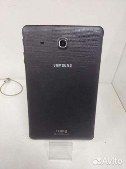 Планшет с SIM-картой Samsung Galaxy Tab E SM-T561