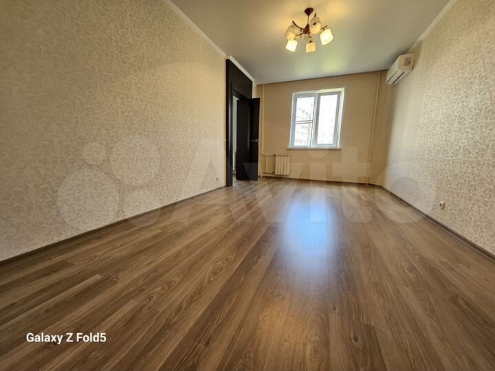 4-к. квартира, 84 м², 5/10 эт.