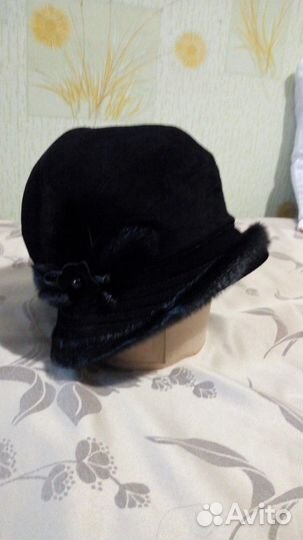 Шляпа женская из натуральной замши