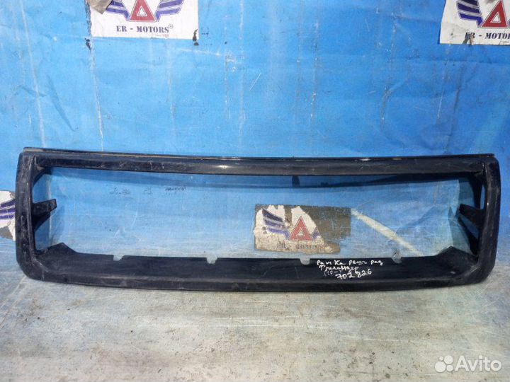 Рамка радиатора Land Rover Freelander 2 2010-2012