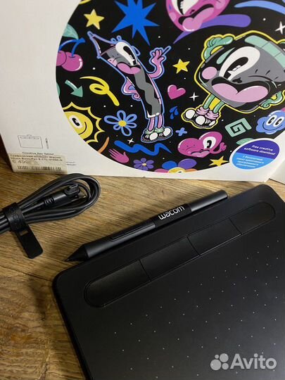 Графический планшет Wacom Intuos Basic Pen S