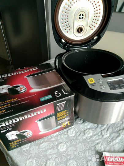 Мультиварка Redmond RMC-M4500