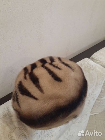 Берет женский норковый