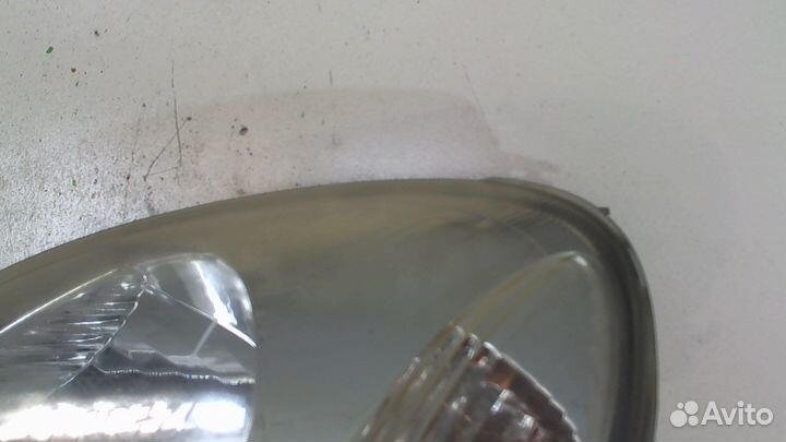 Фара (передняя) Toyota Yaris, 2004