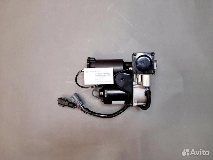 Компрессор Range Rover Sport L320 Hitachi