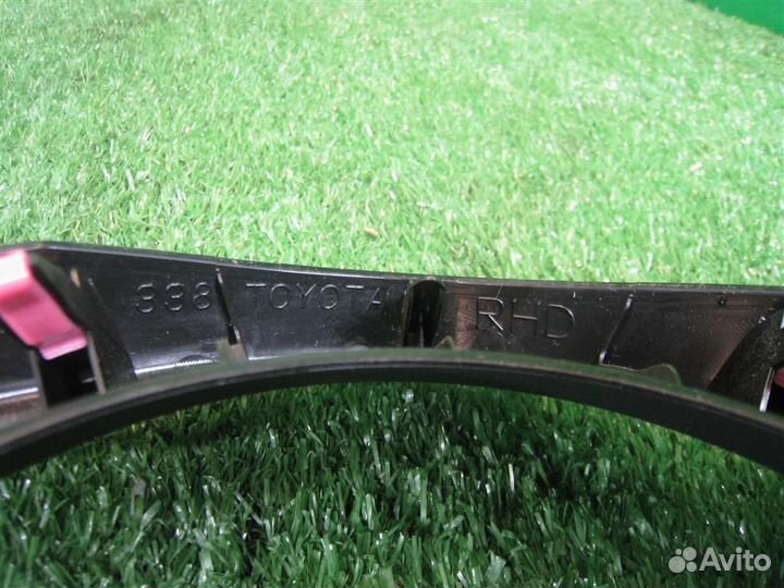 Рамка панели приборов Toyota RAV4 A30 2007