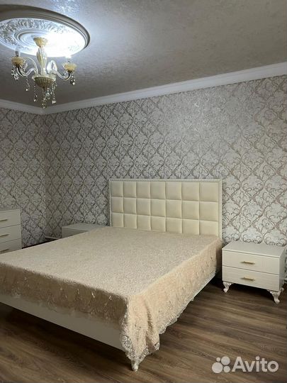 Цена за комплект / Спальня (Новые )