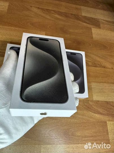 iPhone 15 коробки все цвета и модели