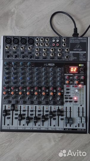 Микшерный пульт behringer xenyx x1622USB