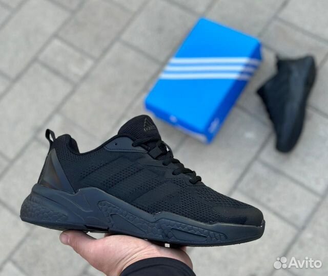 Кроссовки Adidas