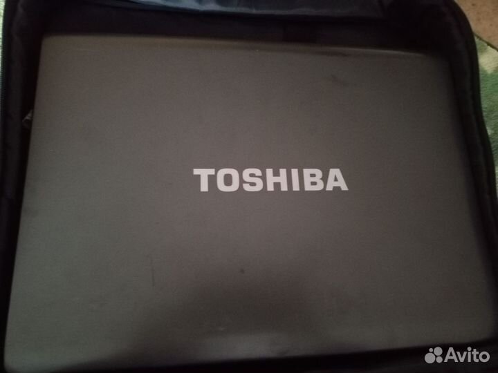 Ноутбук toshiba