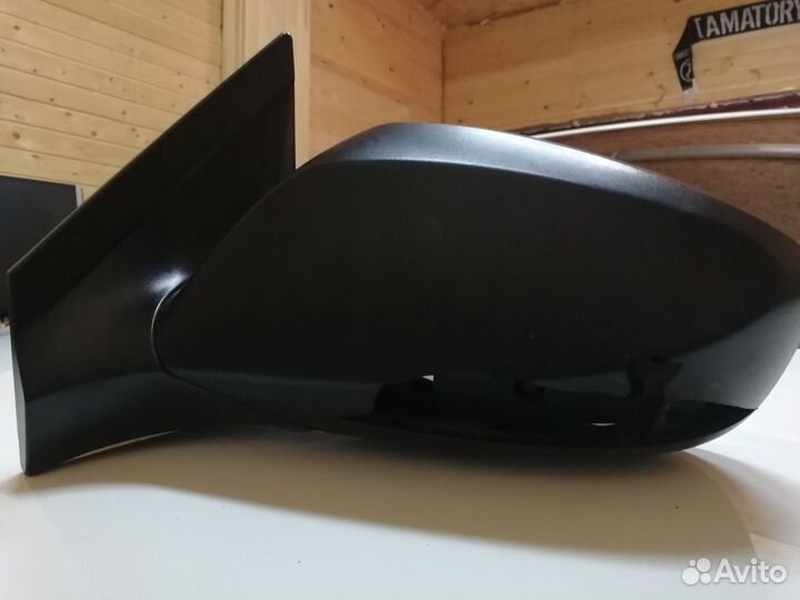 Зеркало левое, Hyundai Solaris 2015 года