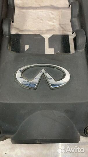 Крышка двигателя передняя Infiniti Qx56 JA60