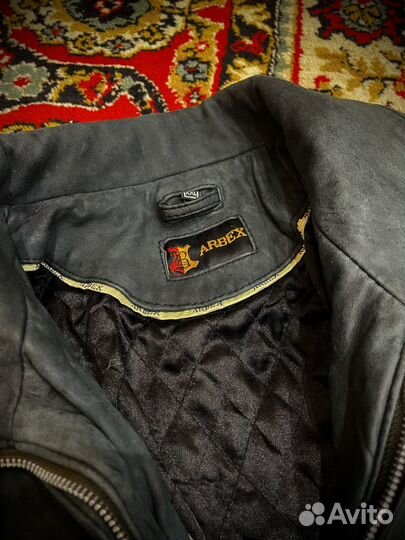 Винтажный бомбер кожаная куртка из 90х