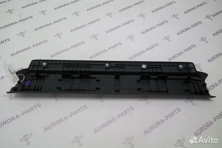 Накладка Land Cruiser Prado (150) 2017