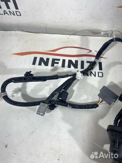 Проводка двери передняя левая Infiniti Q50 V37