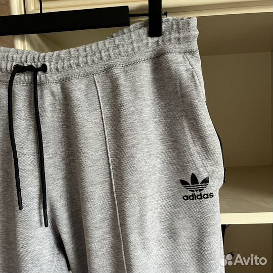 Спортивные штаны adidas originals