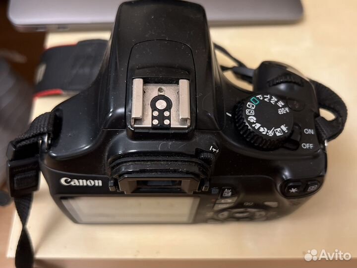 Зеркальный фотоаппарат canon 1100d