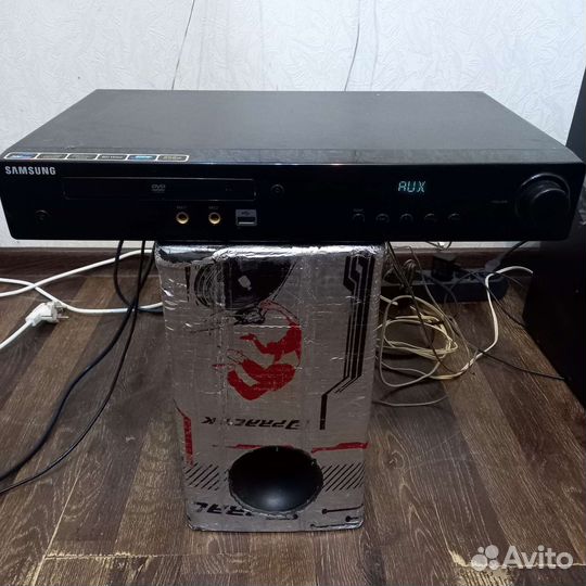 Домашний кинотеатр Samsung HT-TZ222