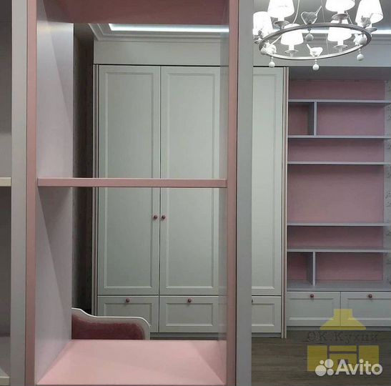 Шкаф навесной