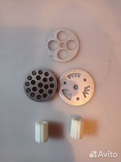 Решётки и нож для мясорубки