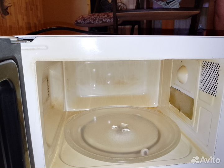 Микроволновая печь scarlett