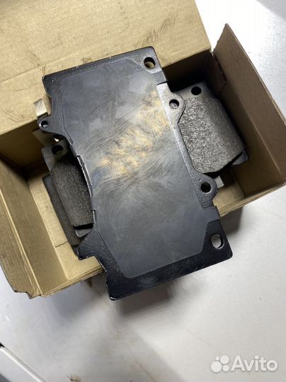 Тормозные колодки Nissan Patrol SP4090