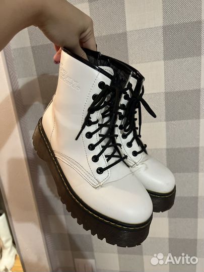 Ботинки женские