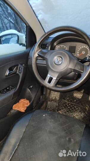 Volkswagen Polo 1.6 AT, 2014, 392 000 км