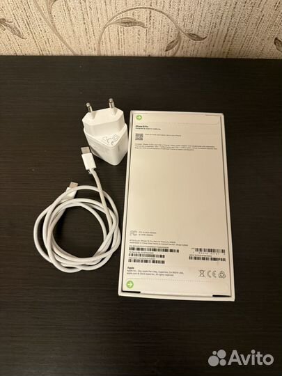 iPhone 15 Pro, 256 ГБ