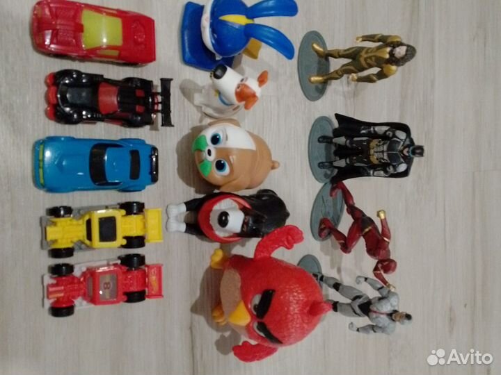 Детские машинки игрушки из бургер кинга