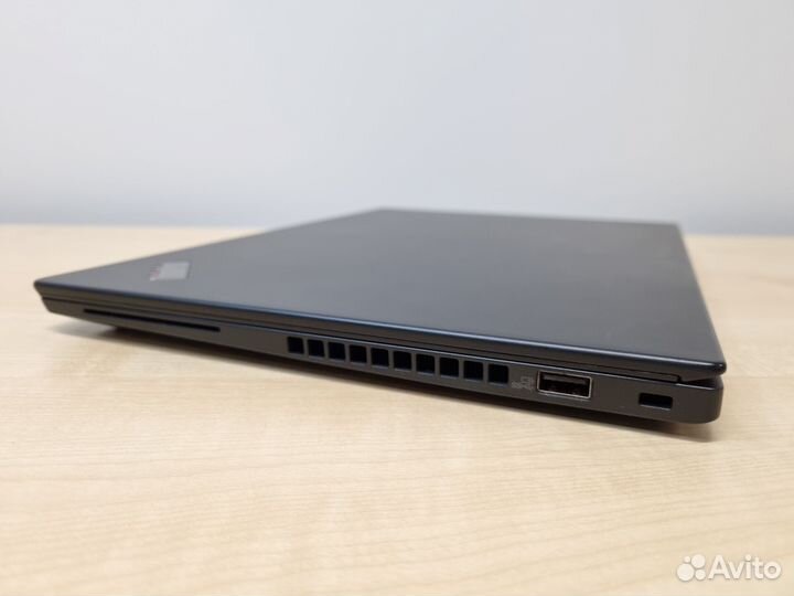 Lenovo Thinkpad X395 R7 16GB 256GB FHD IPS touch