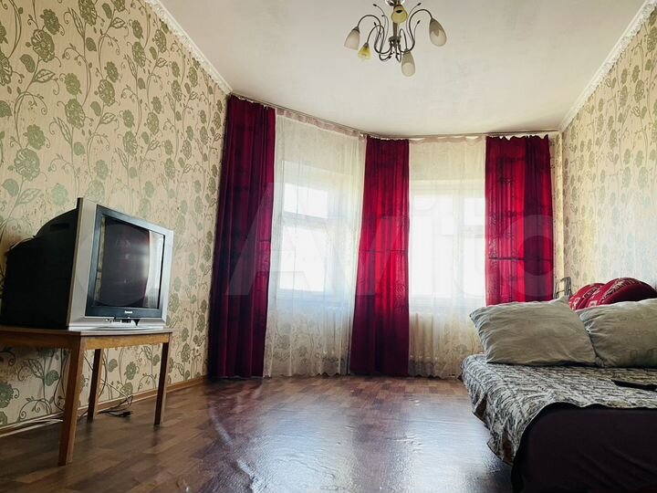 1-к. квартира, 38 м², 9/9 эт.