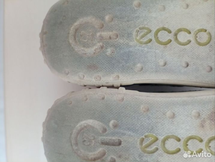 Кроссовки ecco 25