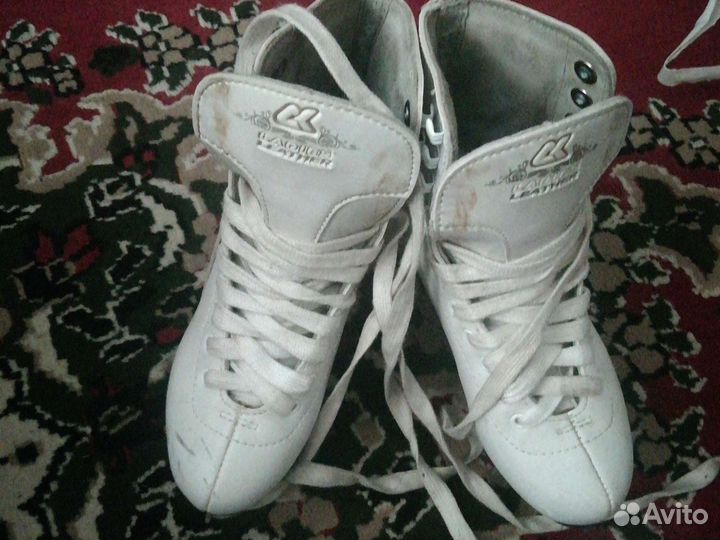 Коньки фигурные