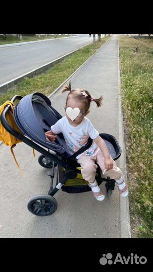 Прогулочная коляска